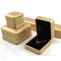 https://www.bossgoo.com/product-detail/gold-pu-leather-for-jewelry-package-57159127.html